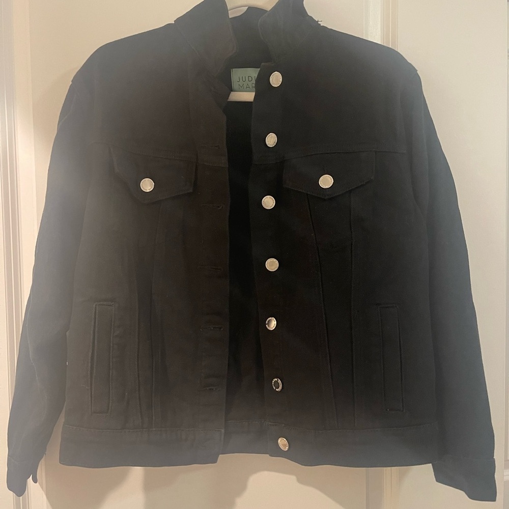 Judith March black denim jacket. Small.